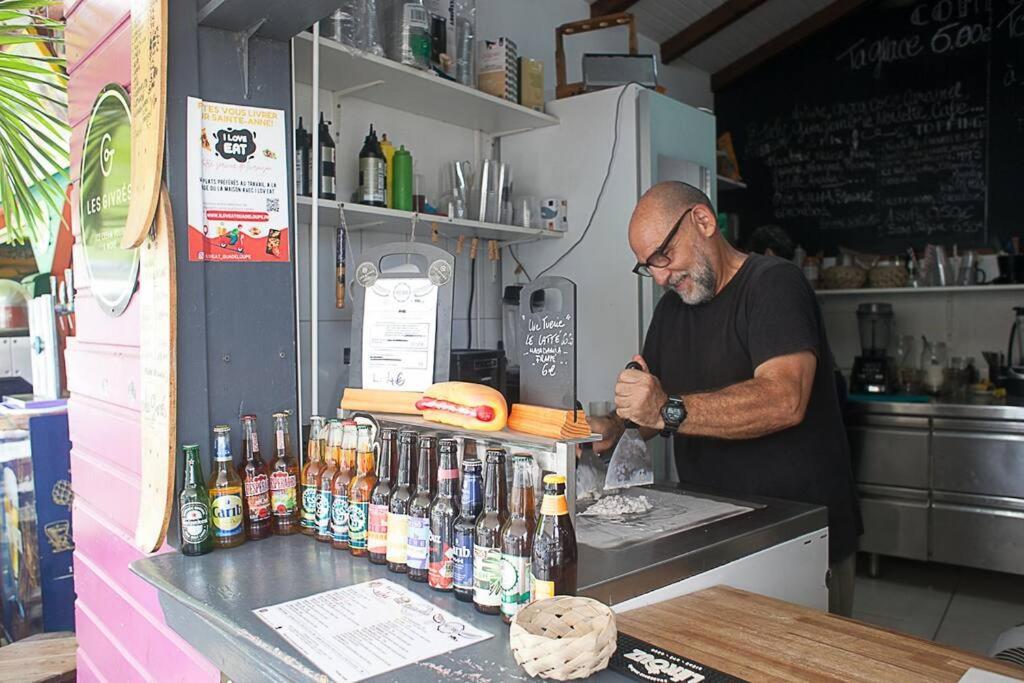 Vacances A La Plage Sainte-Anne  Luaran gambar