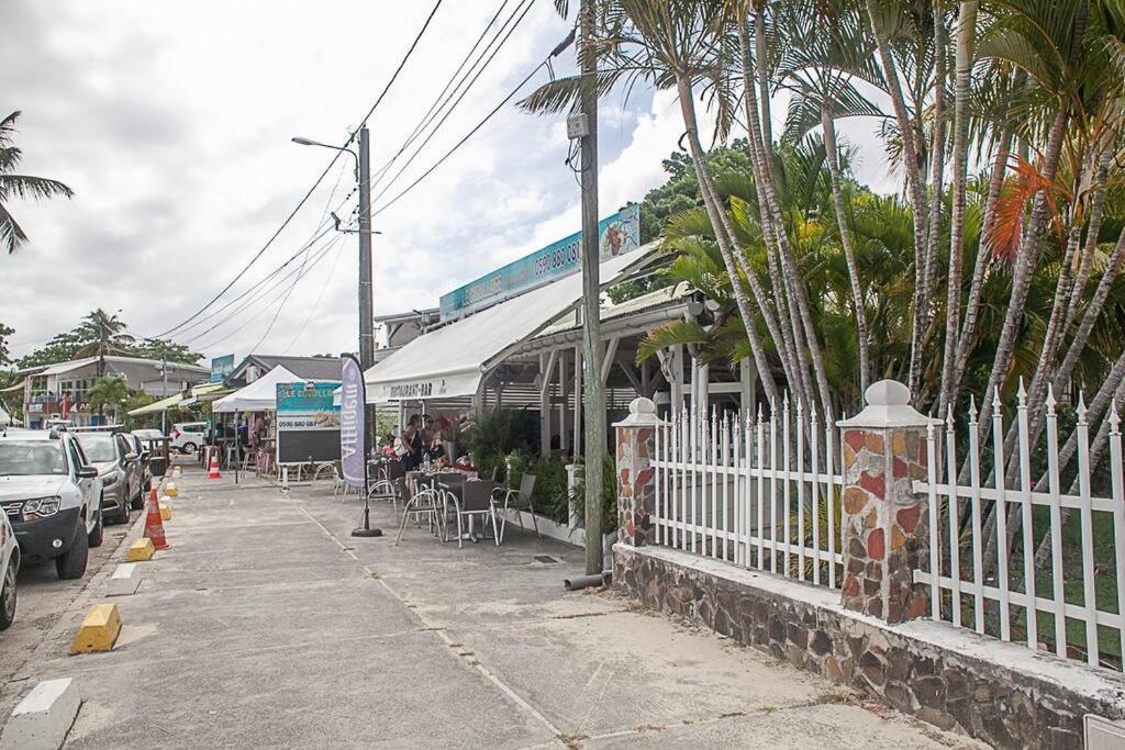 Vacances A La Plage Sainte-Anne  Luaran gambar